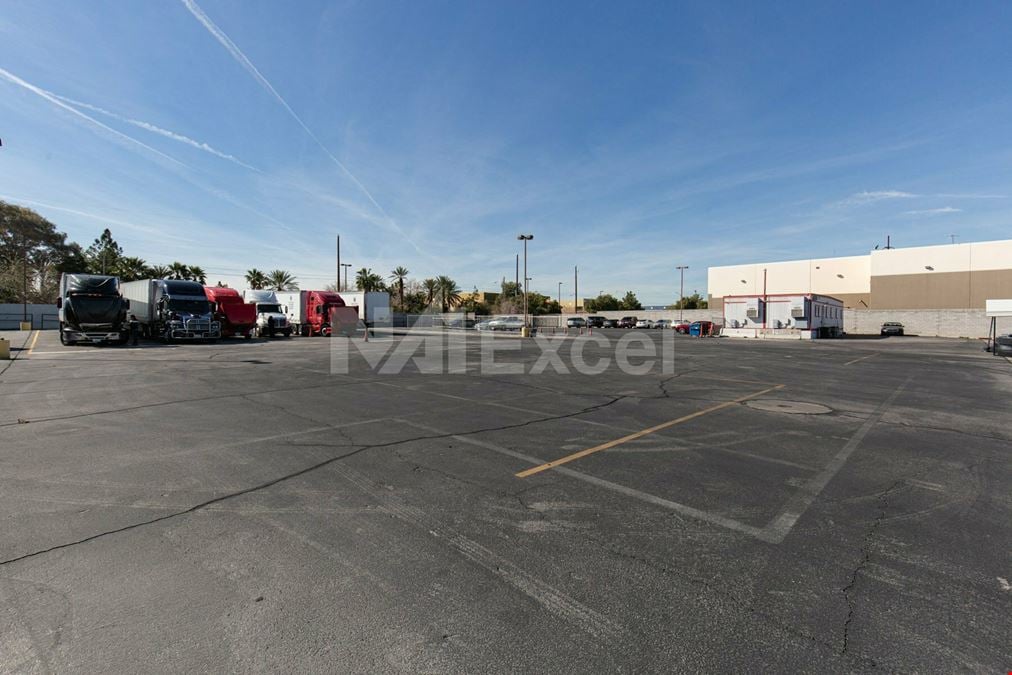2180 E Pama Ln