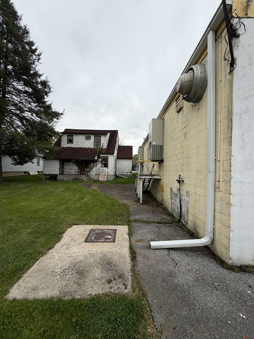 2857 Lincoln Highway