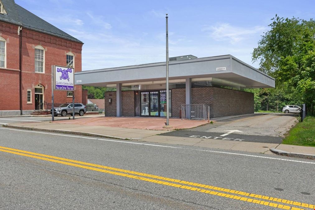 Stand-alone Retail, Office or Restaurant Space for Lease in Merrimac, MA