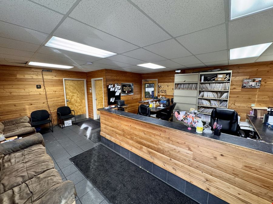 28117 SE Highway 212