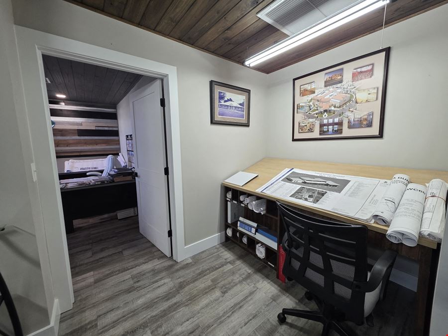 Professional Office, Warehouse & Secured Yard