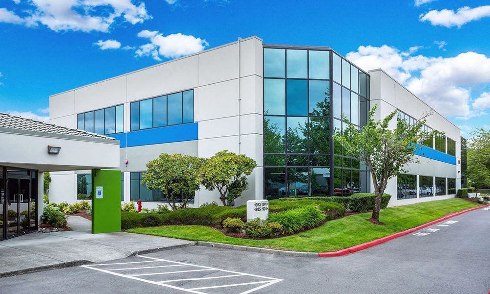 Blackriver Corporate Park - 711-935 Powell Avenue SW & 1119-1217 SW 7th Street