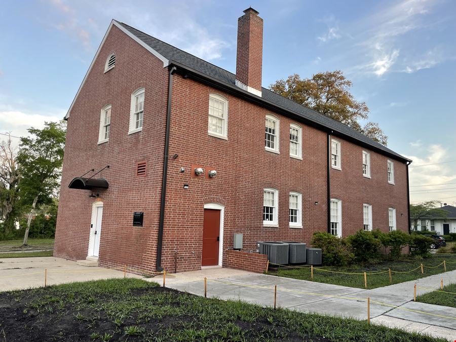 302 Willard St