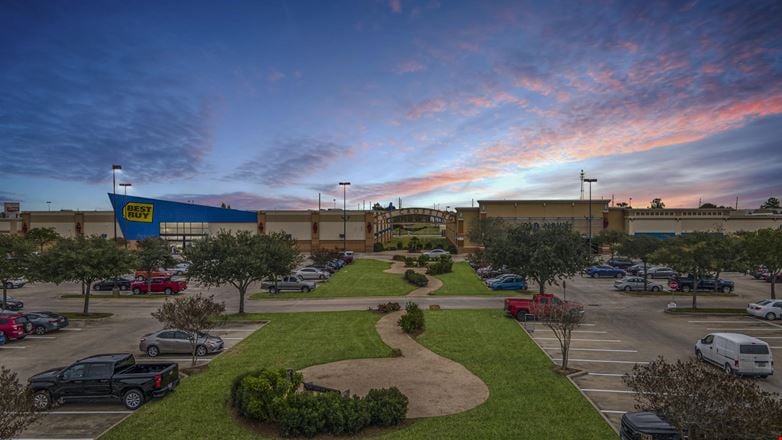 Preview of Retail space for Rent at NEC SH-288 & FM 518