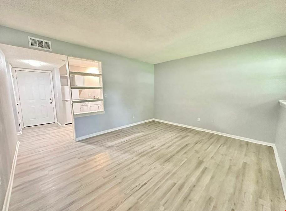 Maple Ridge Apartments