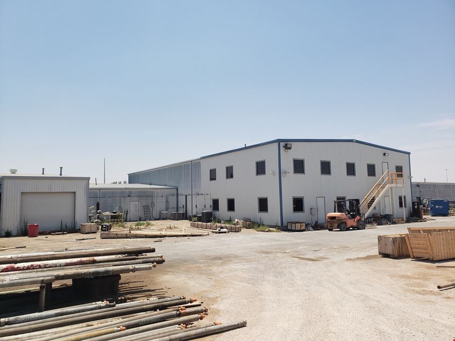 ±43,715 SF Industrial Facility, Premiere Location