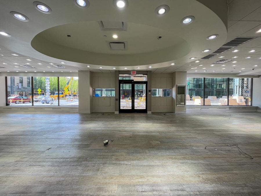 Iconic Retail Space in the Kahler Grand