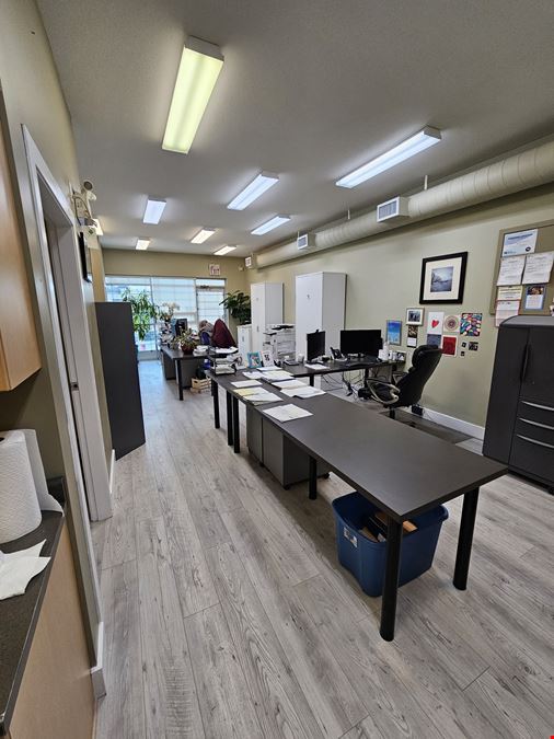 3993 Henning Drive