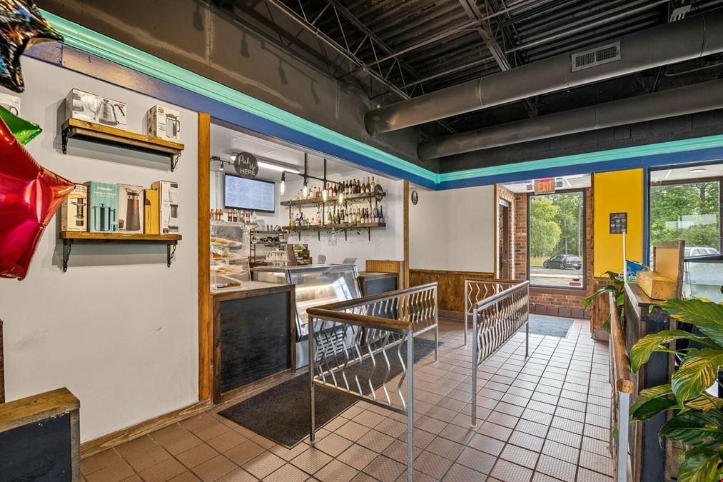 Former Wendy's Restaurant For Sale or Lease