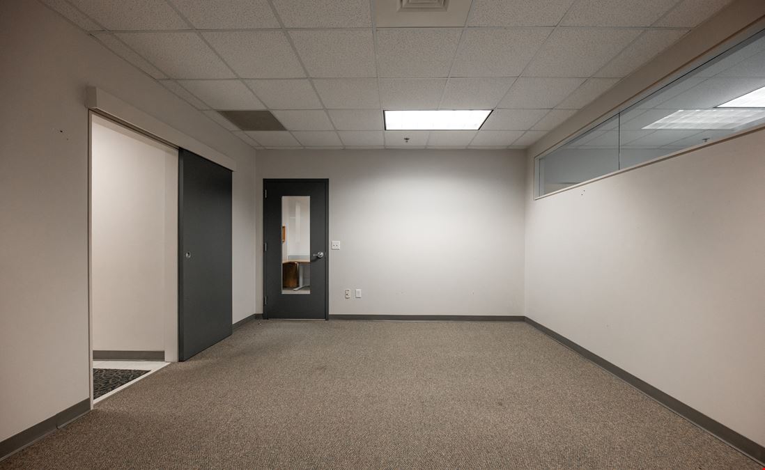 Willow Creek Professional Center