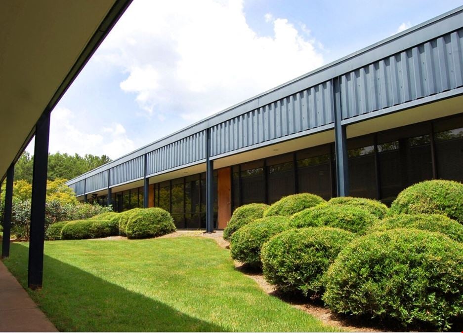 3260 Pointe Pkwy