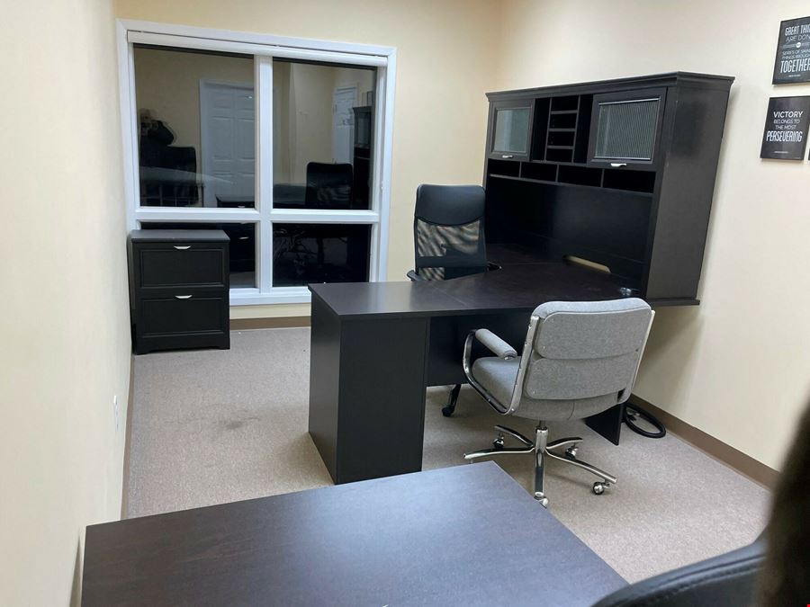 ±1,100 SF Professional Office Condo