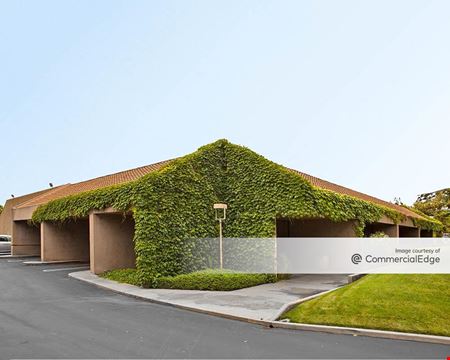 Preview of Office space for Rent at 425 Lakeside Drive