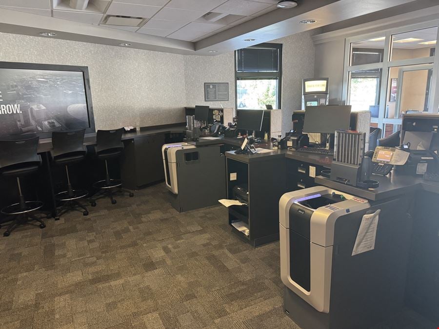 Former Fidelity Bank Branch
