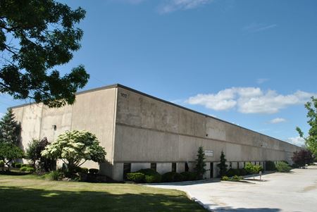 Preview of commercial space at 102 Iron Mountain Road