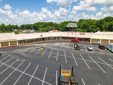 Preview of commercial space at 1325 South Highland Avenue