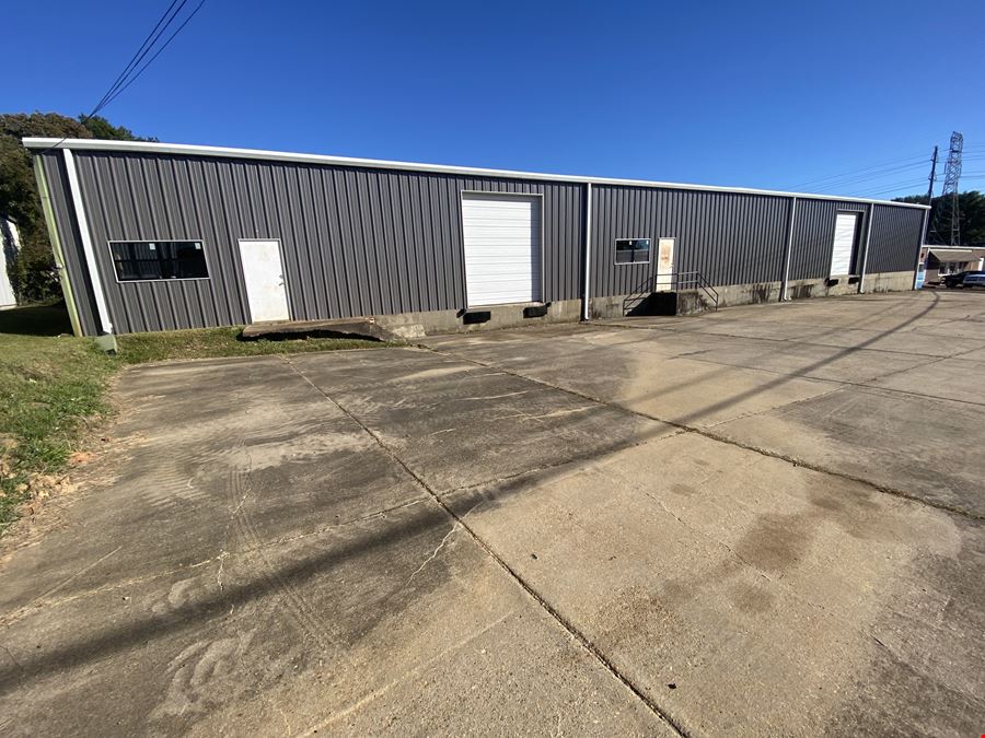 Renovated Ridgeland, MS - Warehouse For Lease