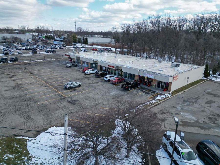 Walled Lake Plaza