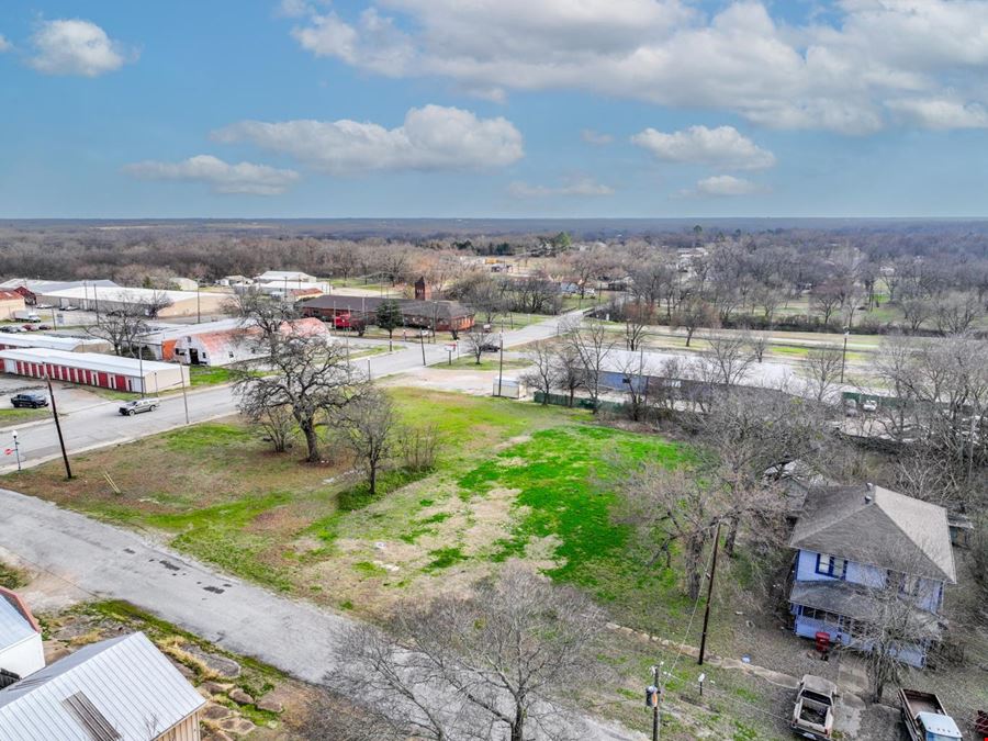 Land for Sale in Bonham