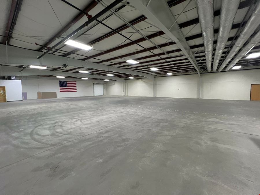 Warehouse Space - Gateway Business Campus