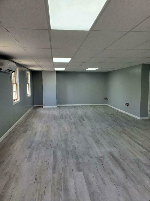 550 N Main St