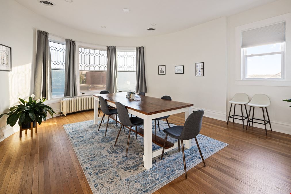 PROFESSIONAL OFFICE CENTER IN DOWNTOWN HARRISONBURG