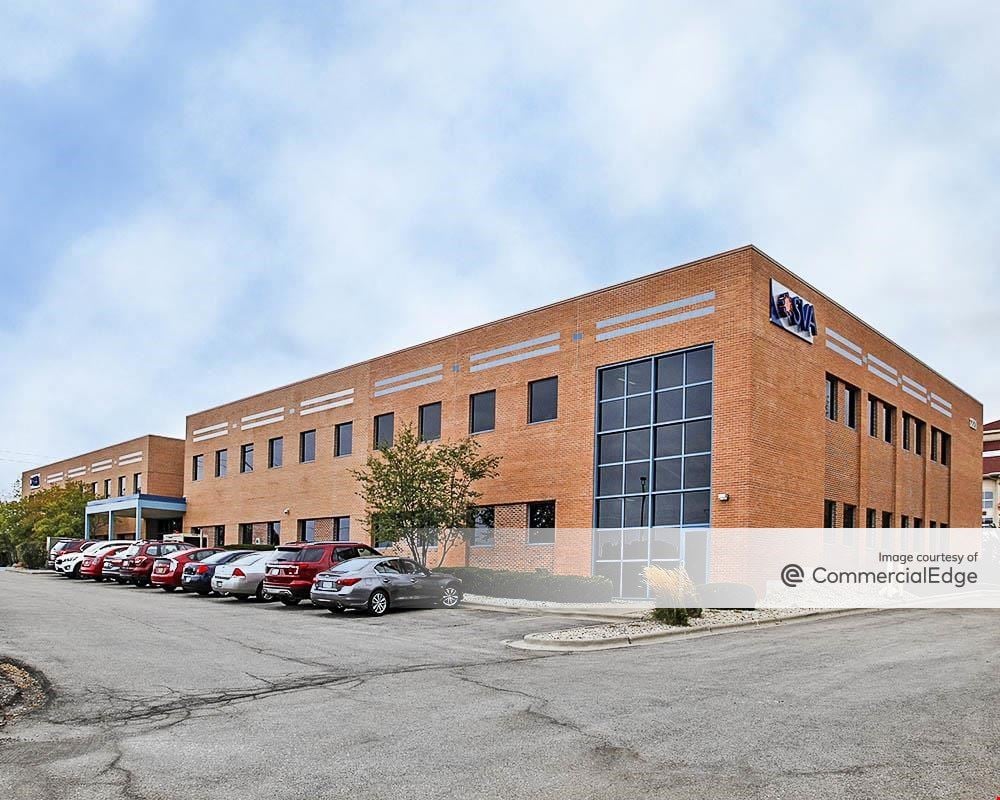1221 John Q. Hammons Drive