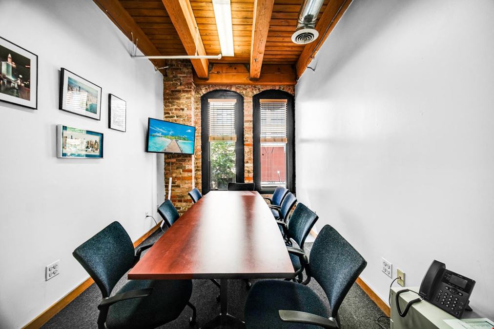 566 W Lake St, Suite 240, Chicago, IL 60661