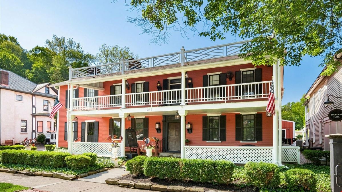 The Historic Buxton Inn