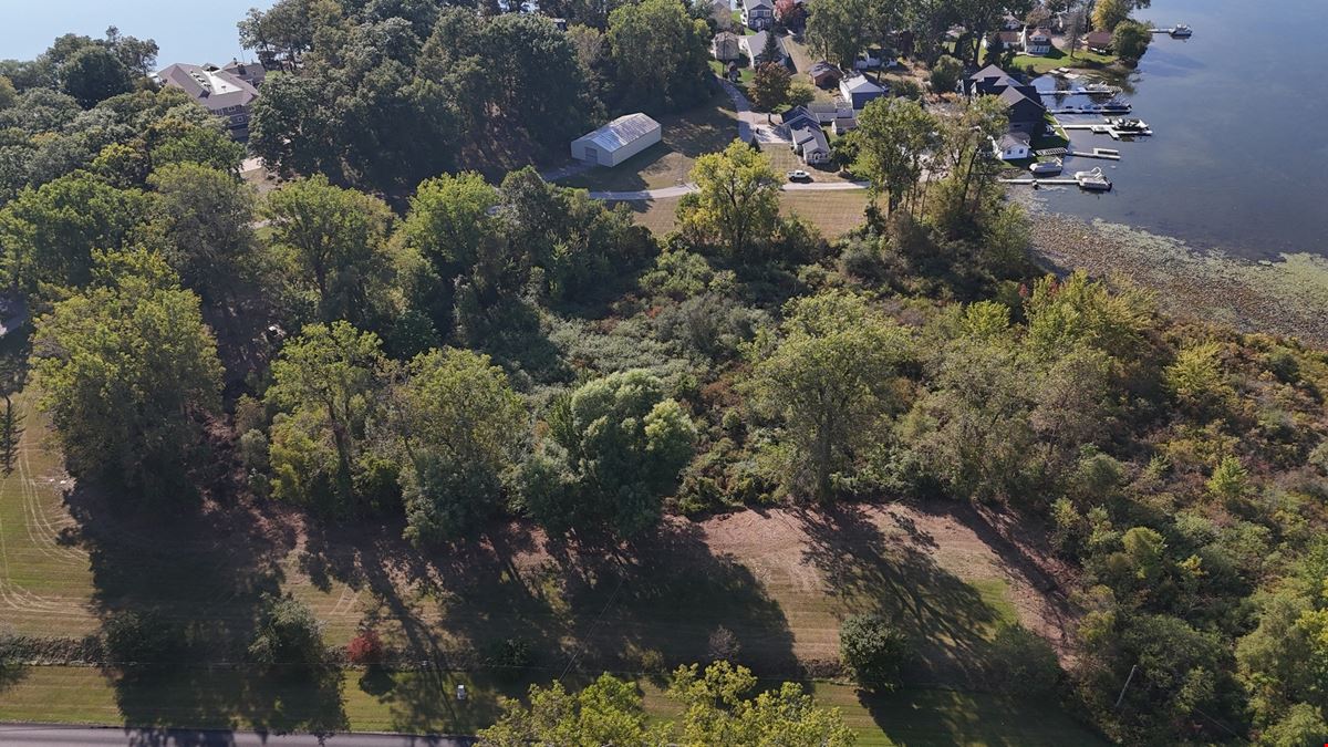 Lake Front Opportunity - Devils Lake - Manitou Beach