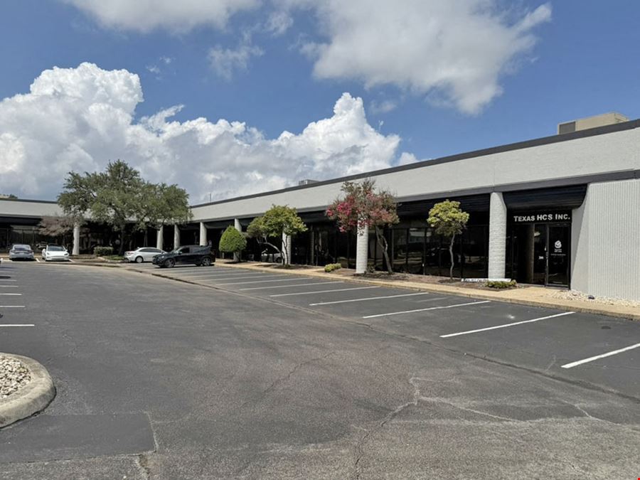 2391 NE Loop 410