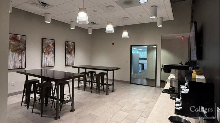 ±25,600-SF Office Suite Conveniently Located off N Pleasantburg Dr