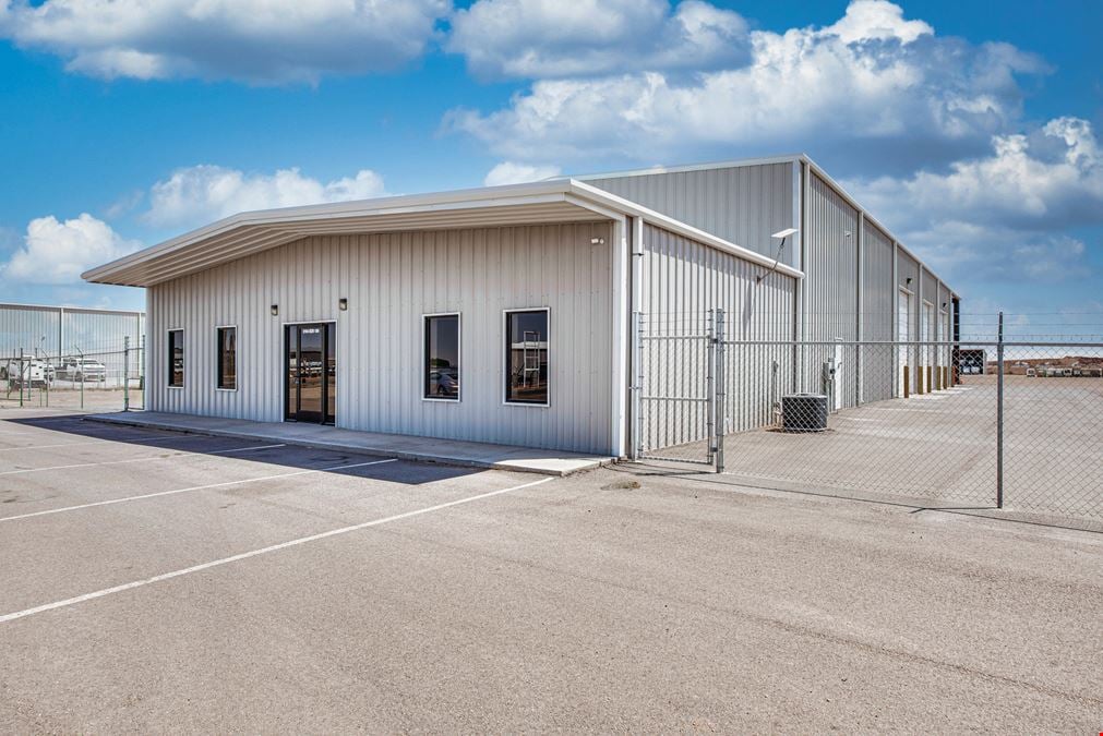 Industrial Shop/Office w/Wash-Bay on 2.45 Acres