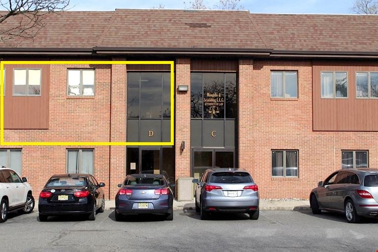 3840 Park Avenue, Unit D208
