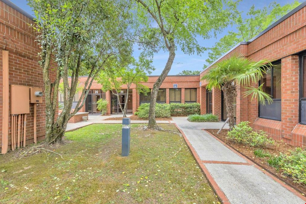 Garden-Style Office For Sale