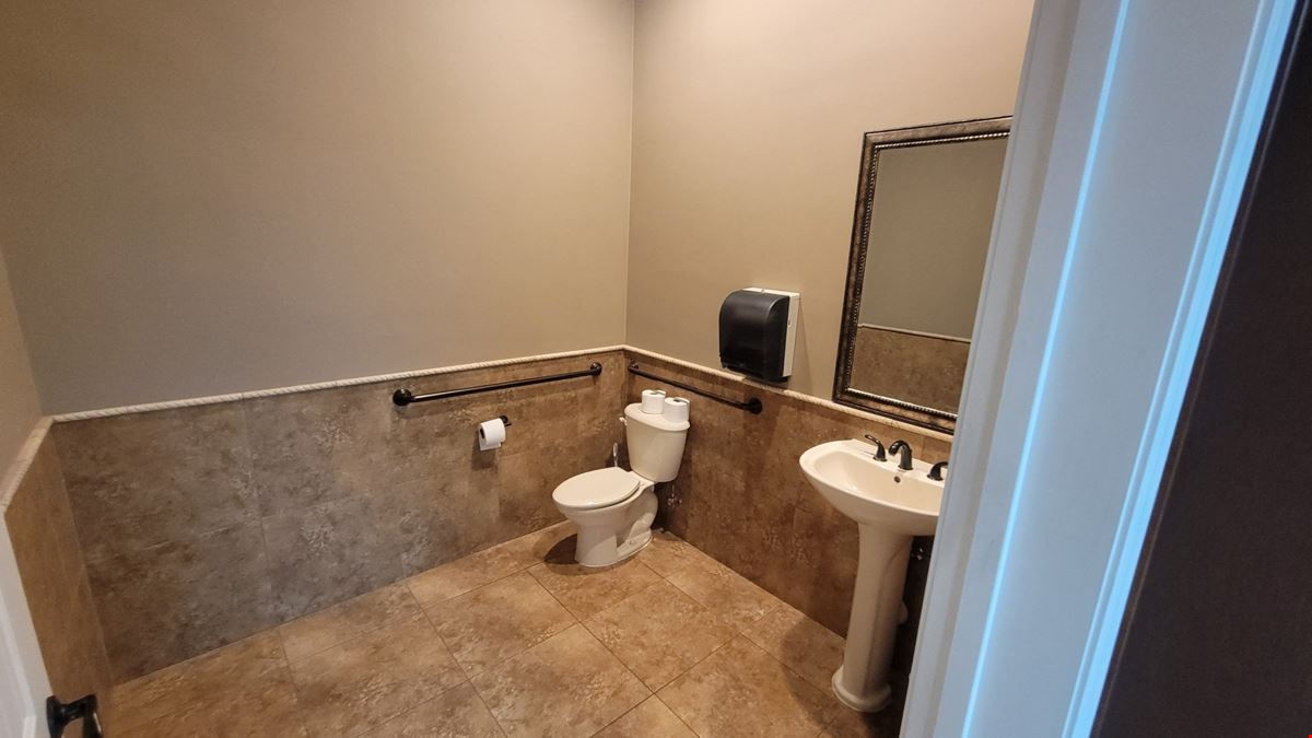 7257 S Atwood, Ste 110
