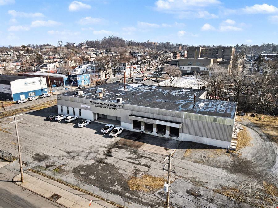 Warehouse/Showroom Purchase Opportunity in Harrisburg PA