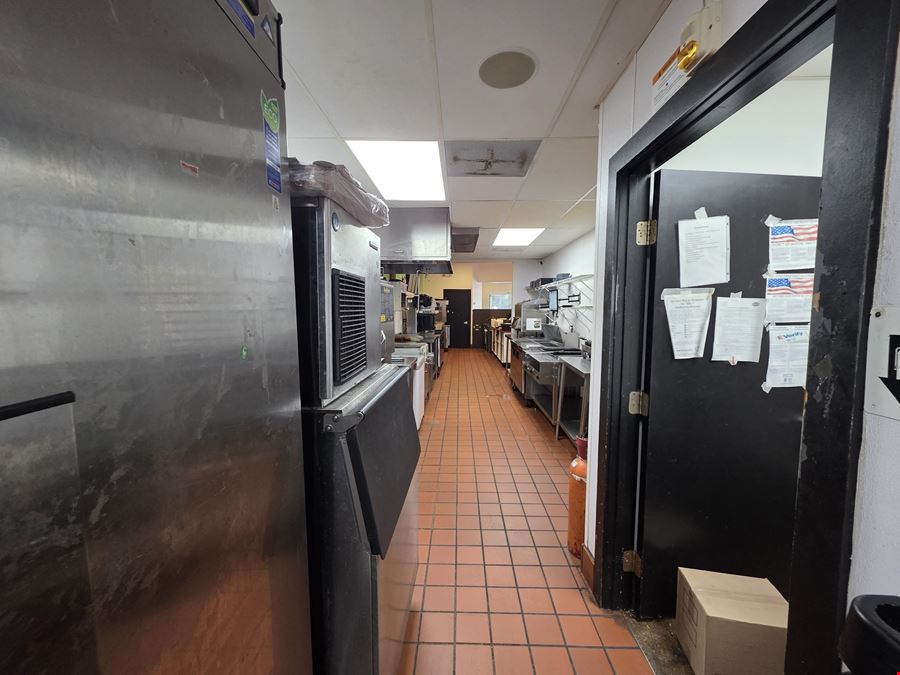 Turnkey Second-Generation Restaurant for Lease