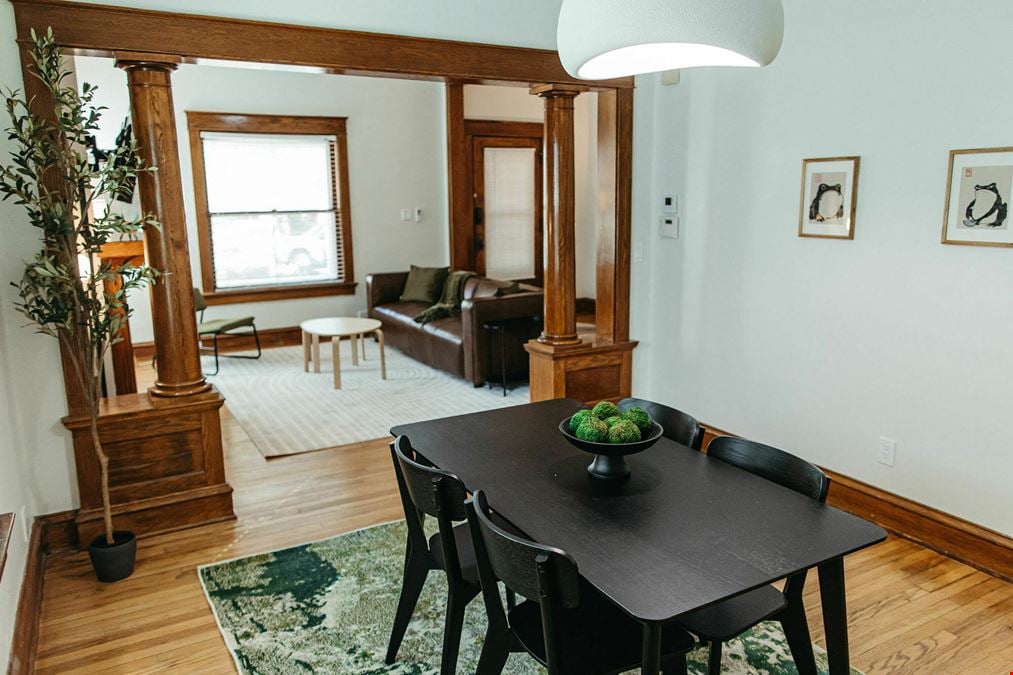 3621 Central