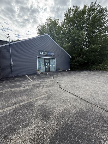 Preview of Retail space for Rent at 1193 Hooksett Rd