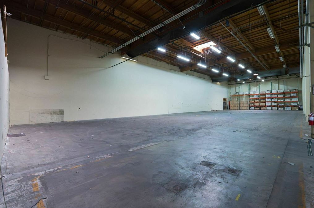 La Palma Distribution Center