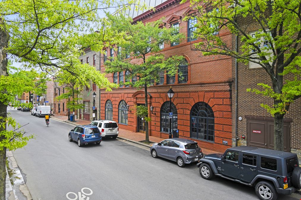 The Strand Building