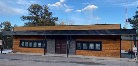 Preview of Commercial space for Rent at 866 Lookout Mountain Rd