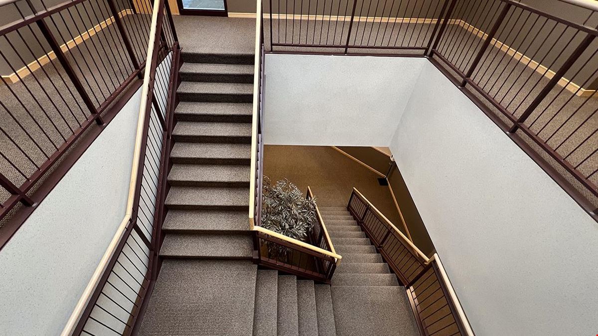 6075 Longbow Drive