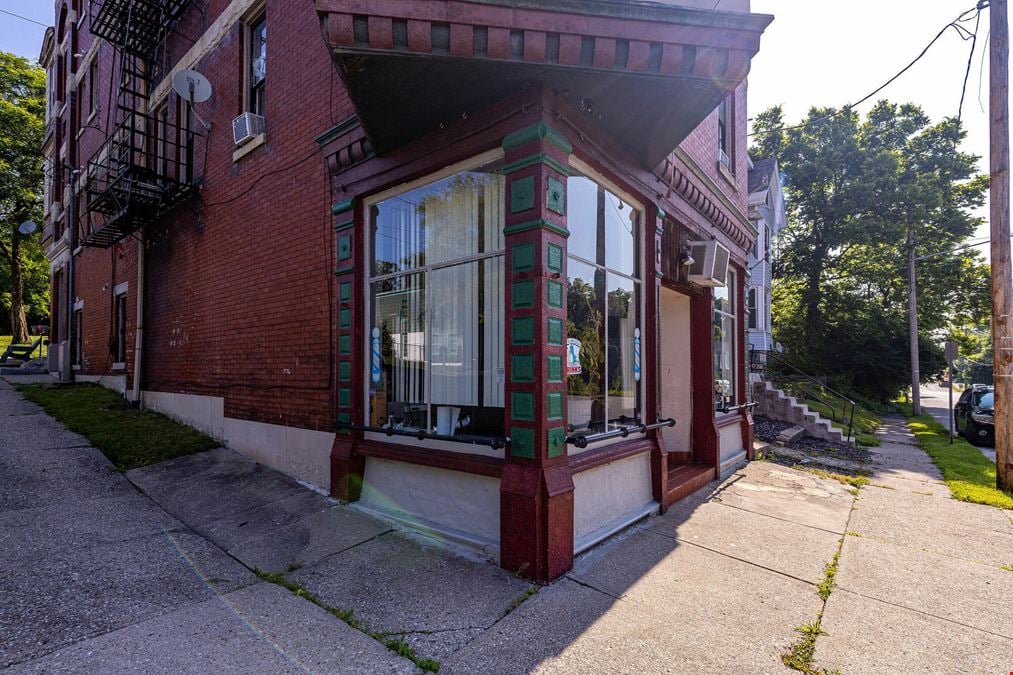 Mixed-Use Multifamily Complex | Walnut Hills