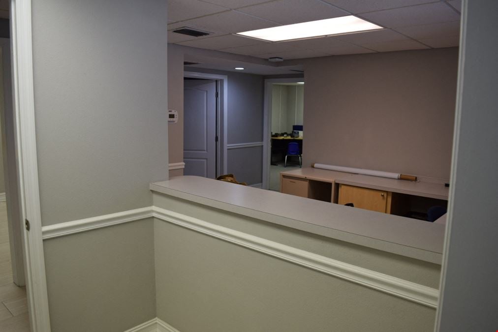 Medical/Professional Office for Lease