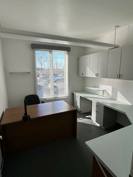 Preview of Office space for Rent at 1544 W 45th St