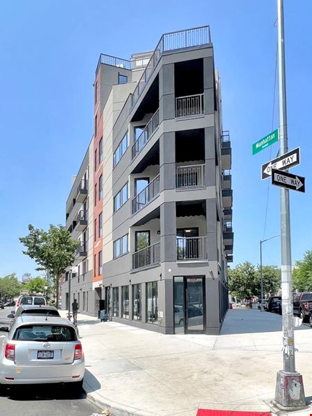 Preview of commercial space at 494 Manhattan Ave
