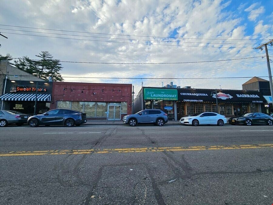 152 Jericho Turnpike