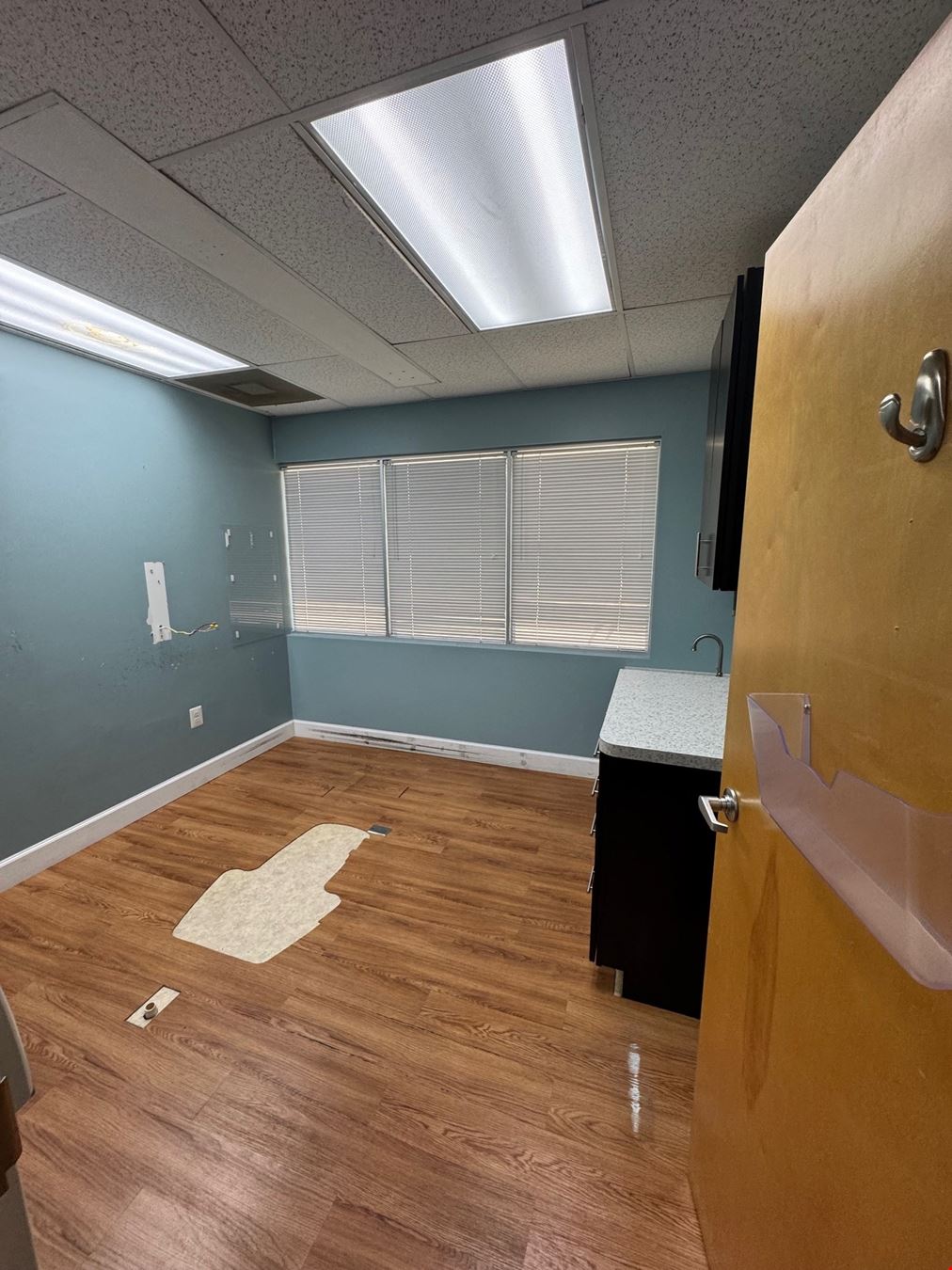 2100 Old Farm Drive Suite 1-B